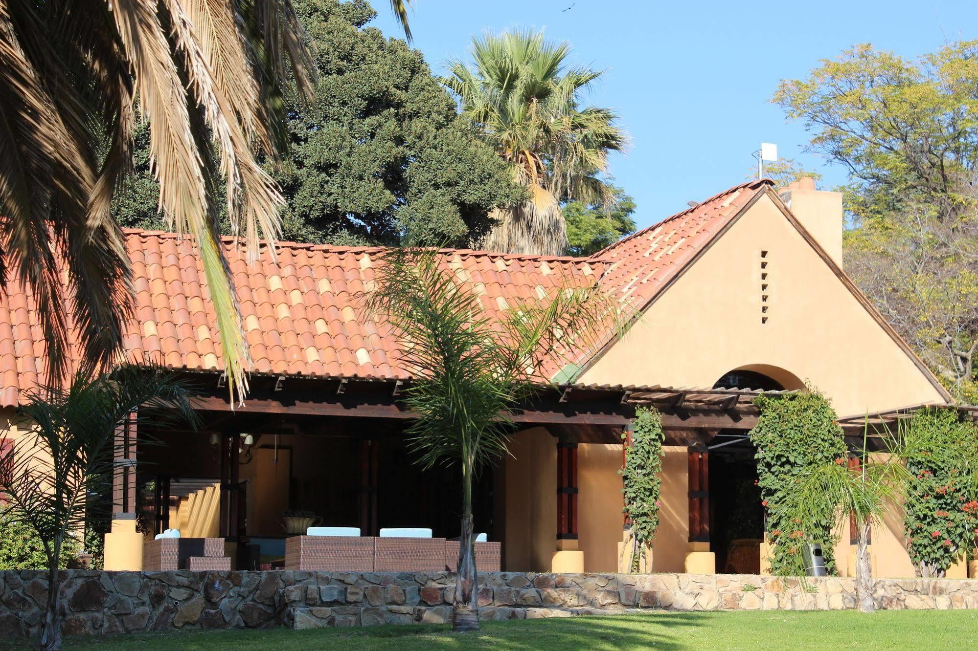 Lombardy Boutique Hotel & Conference Venue Pretoria Exterior photo